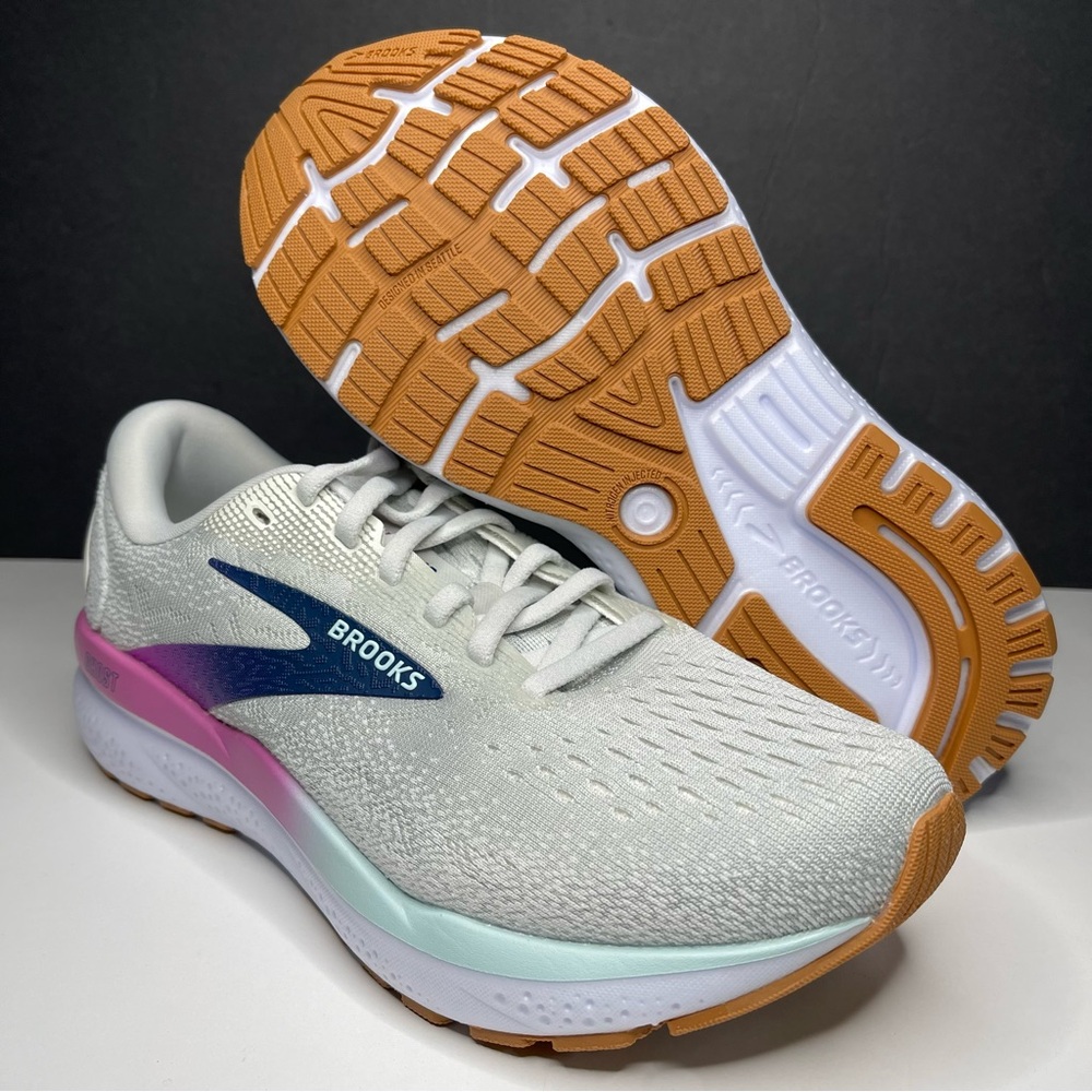 Brooks Ghost 16 White Gray Estate Blue 120407 1B 175 Women’s size 7 Medium